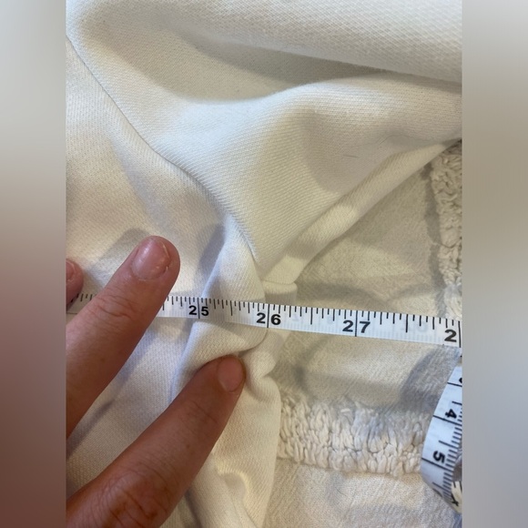 BNWT Adidas Cropped Hoodie Sweatshirt Size Large - Picture 11 of 11